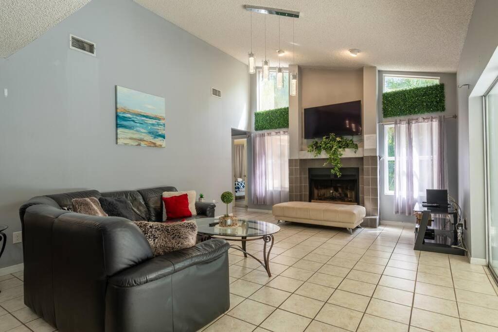 Modern Vacation Home W/ Heated Pool 10Min To The Beach Palm Coast Exterior photo